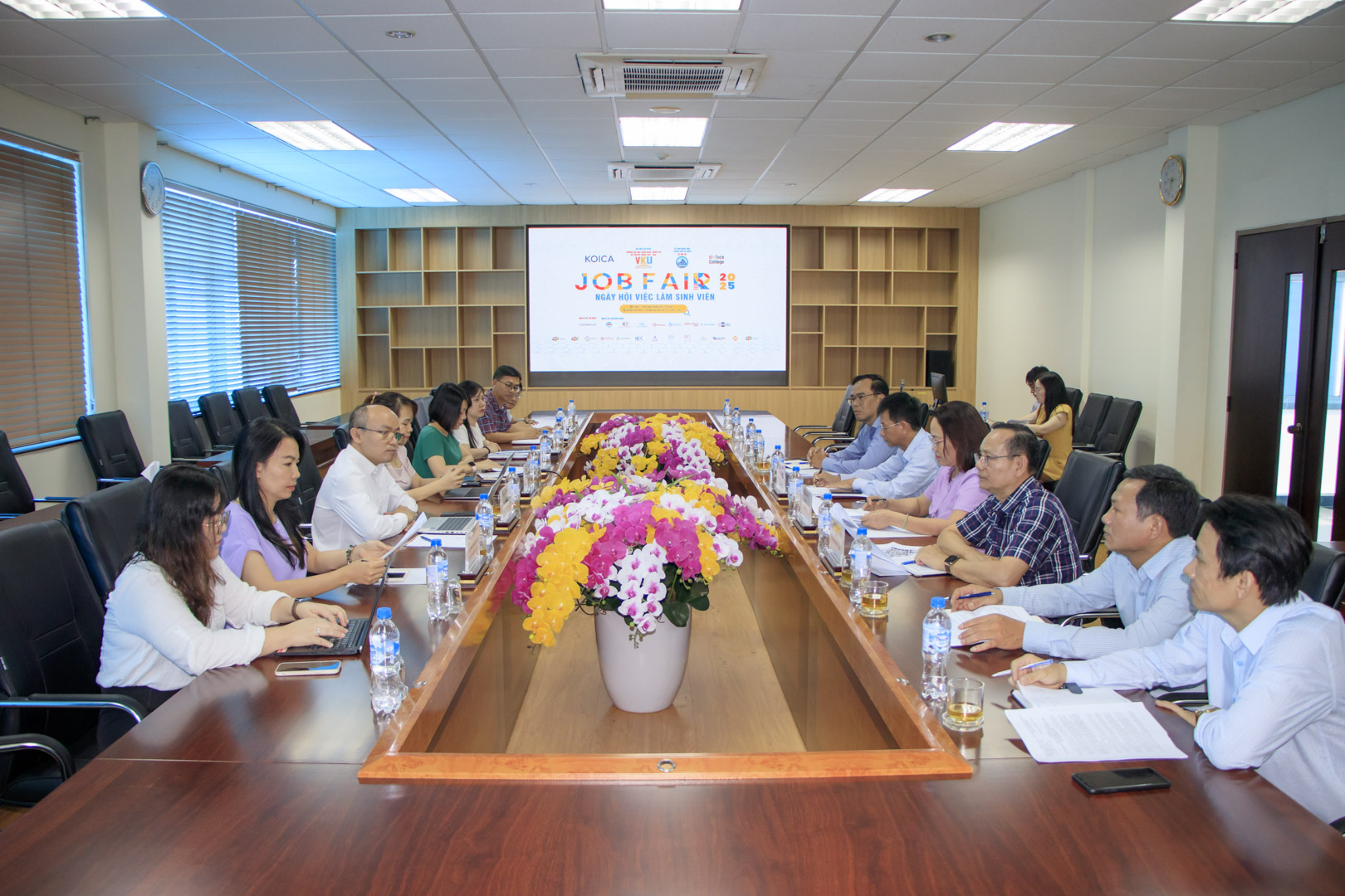 Hợp tác Sở Nội vụ